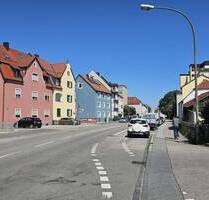 5-Zimmer und 140 m² in zentraler Lage ! - Landshut Nikola