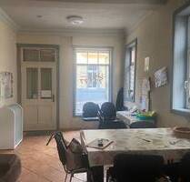 kleines Büro mit 2 Räumen, Küche, Bad, ebenerdig - Arnstadt