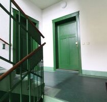 Gepflegte kleine Wohnung mit Balkon in ruhiger Lage und sehr guter Infrastruktur - Dresden Kaditz