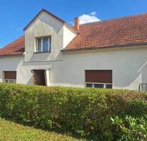 Füllen Sie das Haus mit Leben! Großzügig geschnittenes EFH im Herzen von Neuzelle. Auch ideal für Gewerbetreibende!