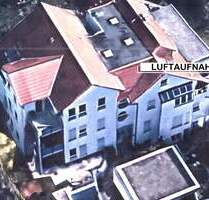 Jede Menge Platz & Komfort, Baujahr 2001! 4-ZIMMER-WOHNUNG mit großem Balkon & Einbauküche in WALDENBUCH!
