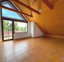Gemütliche Dachgeschoss-Wohnung mit großem Balkon! - Waiblingen Hegnach