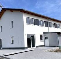 Energieeffizienter Neubau wartet auf Mieter - modern und zukunftssicher! - Winzer Brand