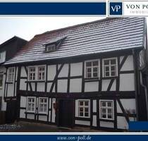 Charmantes Einfamilienhaus in Top-Lage mit vielseitig nutzbarem Laden - Schenklengsfeld
