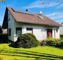 Familienfreundliches Haus in Bondorf mit tollem Grundstück