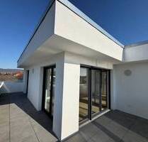 Penthouse Charakter A+ Energieeffizienz und Erstbezug - 2-Zimmer, Küche, Bad und Dachterrasse in Baunatal Großenritte