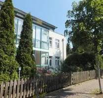 Gemütliche, komplett renovierte 2-Z-ETW mit Terrasse und Tiefgarage in ruhiger Siedlungslage - Leipzig Böhlitz-Ehrenberg