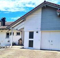 88094 Oberteuringen Bestlage Freistehendes EFH mit Einliegerwohnung ca.159,57 qm Wfl. ca.859 qm Grundstück 1 Garage + 4 Stellplätze