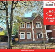 Sanierungsbedürftiges Jugendstilhaus mit 2 Wohneinheiten. - Itzehoe