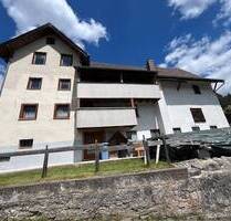 Älteres Wohnhaus mit Werkstatt und Zulassung für Bauschreinerei - Zimmern ob Rottweil / Horgen