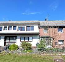 Zwei charmante Häuser mit viel Platz und Potential in Blankenheim