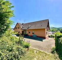 Traumhafte Lage, großes Grundstück, 3 Wohneinheiten - Mehrfamilienhaus in Herbolzheim-Broggingen