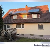 Charmantes 1-2 Familienhaus mit Garage in Urbach