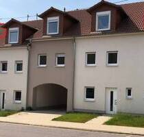 NEUBAU IN SONNIGER LAGE MIT TERRASSE, GARTEN UND GARAGE! - Mettlach-Weiten