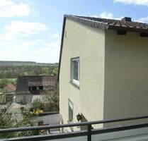 Doppelhaushälfte mit unverbaubarem Ausblick - Hanglage - Schonungen