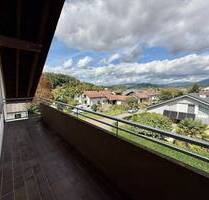 Dachgeschosswohnung mit Rheinblick | Balkon, Keller und Garage - Bad Säckingen / Wallbach