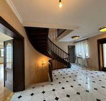 Haus in Igel - 685.000,00 EUR Kaufpreis, ca.  303,00 m² Wohnfläche in Igel (PLZ: 54298)