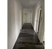 Große Wohnung - Kleiner Preis! - 189.000,00 EUR Kaufpreis, ca.  93,00 m² Wohnfläche in Traunreut (PLZ: 83301)