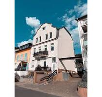 Charmantes Mehrfamilienhaus mit Rheinblick - Traumlage in Koblenz-Pfaffendorf