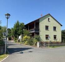 2 Häuser auf einem Grundstück in Lichtenfels OT Schönsreuth
