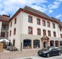 Mittendrin statt nur zentral. - 2.388.000,00 EUR Kaufpreis, in Kenzingen (PLZ: 79341)