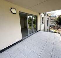 Tolle Wohnung mit Aufzug und Blick ins Grüne - Wiesbaden Biebrich