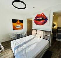 MÖBLIERTES Single-Apartment nahe Kurfürstendamm! FURNISHED Single-Apartment near KU-DAMM! - Berlin Schmargendorf