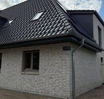 Neubau 4-Zimmer mit Terrasse in moderner DHH (KfW 40 EE) - hochwertige Ausstattung - 2,75?m DH - Neumünster Stör