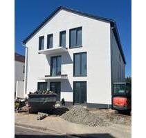 Neubau - Moderne und helle 3-Zimmer-Wohnung - Erstbezug in Karben (Provisionsfrei)