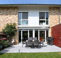 Reihenhaus in ruhiger, familienfreundlicher Lage - ca. 148 m² Wohn-Nutzfläche - Hamburg-Bergstedt