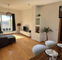 Moderne 3-Zimmer-Wohnung mit Loftcharakter und Dachterrasse - München