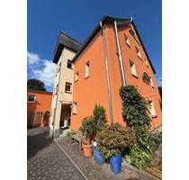 Gemütliche 2-Zimmer mit Laminat, offener Küche, Tageslichtbad mit Wanne und Dusche! - Chemnitz Euba