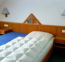 Achtung Wochenendheimfahrer!!! Modernes möbliertes Appartment mit Kfz-Stellplatz in SchwanstettenOT. Schwand