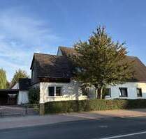 PURNHAGEN-IMMOBILIEN - Großzügige Doppelhaushälfte mit Wintergarten auf großem Grundstück - Bremen / Aumund Aumund-Hammersbeck