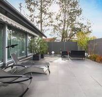 Großzügiges und gepflegtes EFH mit ELW, Sauna, weitläufigem Garten sowie großer Terrasse - Notzingen