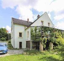 Wohnen mit Garten, Freistellplatz und einer Garage in naturnaher Lage - Bretnig-Hauswalde