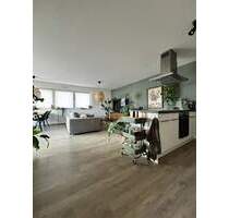 Stilvolle 3-Zimmer-Wohnung mit offenem Wohnbereich und Balkon in Toplage - Albstadt Ebingen