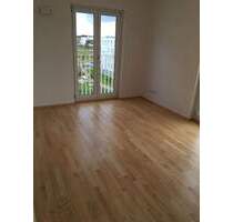 Terassenwohnung - 1.800,00 EUR Kaltmiete, ca.  93,90 m² Wohnfläche in Karlsfeld (PLZ: 85757)