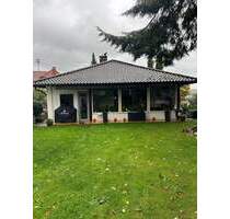 Freistehendes Komforthaus mit ELW, Wintergarten, Gartenterrasse, Garten und Doppelgarage (+Tor-Zufahrt Rückseite) in Freisen Oberkirchen