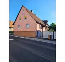 Charmantes Einfamilienhaus mit großem Garten, Nebengebäude und Scheune - Bad Großenbrach