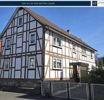 Zweifamilienhaus mit Einliegerwohnung, schöne Garten und Garage - Eschwege / Niederdünzebach