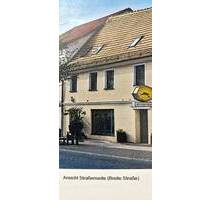 Zwei Häuser in DELITZSCH - in bester Innenstadtlage (für Gewerbe) und doch ralativ ruhig (günstig für Wohnungsmieter)