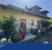 Wohlfühlzuhause bezahlbar ! Große Doppelhaushälfte mit Garage + Carport - Gschwend