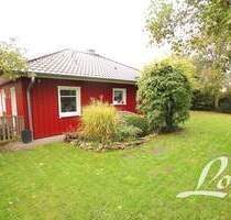 ++ Gemütlicher Bungalow (Holzrahmenbau) mit Doppelcarport in naturnaher Lage bei Bad Zwischenahn ++ - Bad Zwischenahn / Querenstede Ohrwege