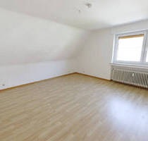 == Gemütliche DG-Wohnung für 2-3 Personen mit Garten in der Lemgoer Innenstadt ==