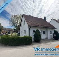 Ihr neues Zuhause wartet auf Sie - schönes Einfamilienhaus mit Garten und Garage in Aurach!