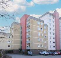 Großzügig und sonnenverwöhnt: 3-Zi.-ETW mit 2 Wintergärten und 2 Stellplätzen im schönen Hannover