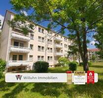 Bezugsfreie 3-Raum-Wohnung mit Balkon und EBK in ruhiger Lage - Toppreis - Weißenfels