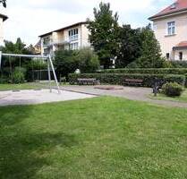 Begehrte Wohngegend: Villenviertel Leutzsch - großzügige 3-Raum-Wohnung mit Balkon, FB-Heizung, Tiefgarage - aktuell vermietet - Leipzig
