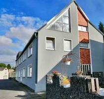 Saniertes Mehrfamilienhaus | 7 Wohnungen | 410 m² Wohnfläche | 1.300 m² Grundstück | 56826 Lutzerath